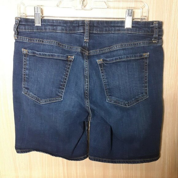 Gap Factory Women's Dark Wash Bermuda Denim Shorts - Picture 4 of 6